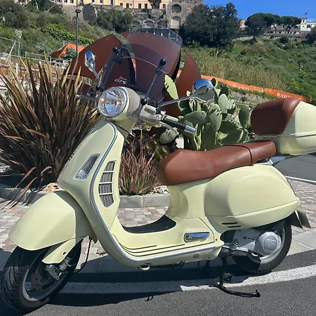 Segelboot Cala Del Úszó hotel *
